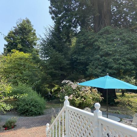 Shaw House Inn 펀데일 외부 사진